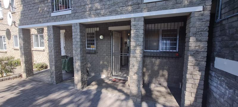 2 Bedroom Property for Sale in Chrismar Western Cape